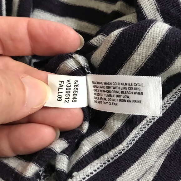 Bundle 3 for $10 Gap dark blue and gray striped shirt in EUC size L - Picture 6 of 8